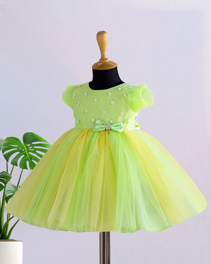 Light green and baby yellow birthday frock for baby girls
Partywear dress for girls 6M–8Y
Stylish dual-color frock for toddlers
Elegant baby girls birthday outfit
Festive wear frock for kids
Stanwells Kids yellow green party dress
Designer birthday frock for baby girls