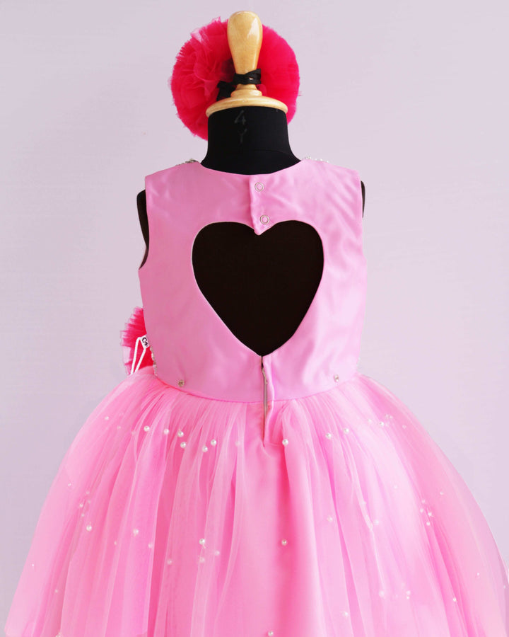 Baby Pink & Rany Pink Combo Beads Handwork Partywear Frock
Material: Baby pink and rany pink shade handwork baby-girls partywear birthday frock is made with soft mono nylon net fabric. Yoke part is designed in a normal patt