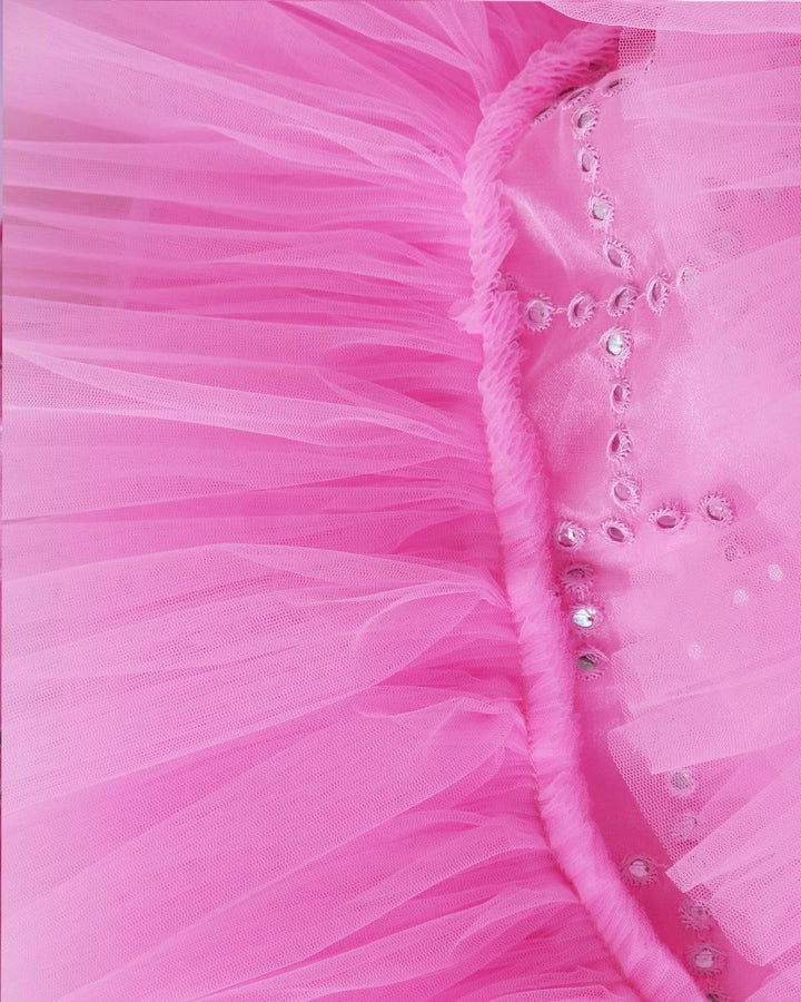 Baby Pink Organza Mirror work Ruffles Lehenga Choli set
Material: Baby Pink organza net is used for making this beautiful skirt & top .Top portion of the dress is designed with baby pink net fabric with mirror embroi