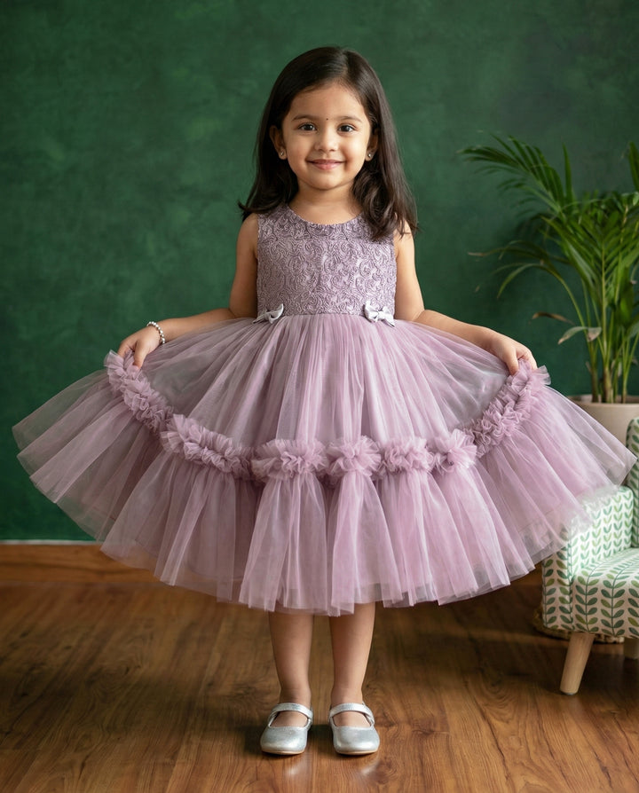 "Birthday dress for baby girls, elegant baby girl party outfit, toddler celebration dress, baby girl birthday outfit, special occasion dress for babies."