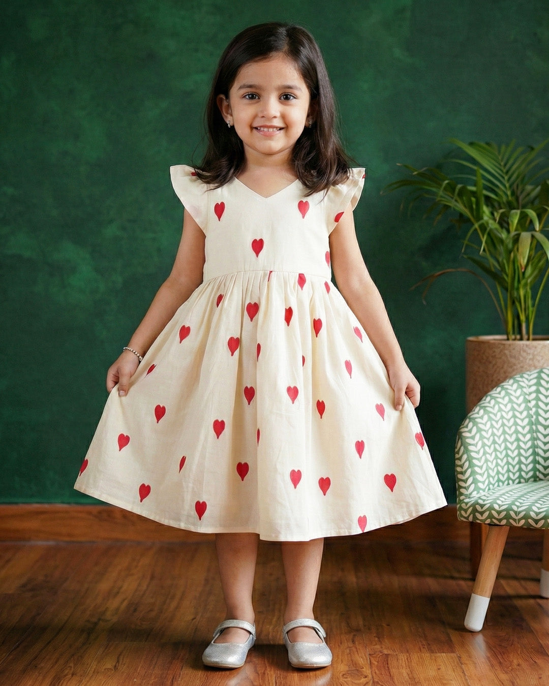 baby girls off white birthday dress

cotton birthday dress for baby girls

heart embroidery baby girl partywear dress

baby girls birthday party dress India

off white baby girl frock for birthday