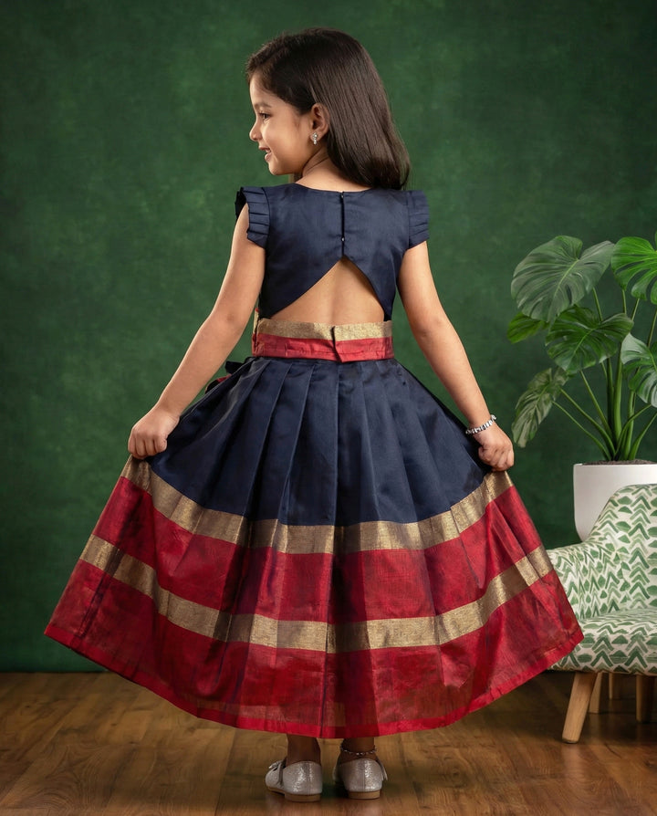 Black banarasi lehenga choli side view – Stanwells Kids