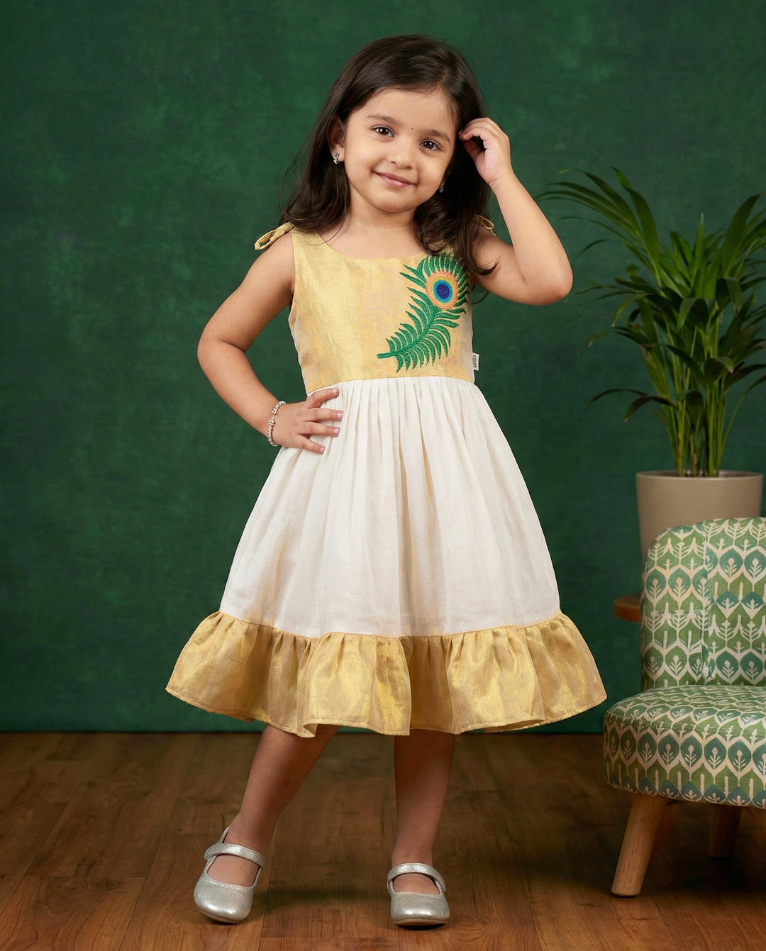 Baby girl birthday dress with Kerala Kasavu Mayilpeeli embroidery, kettuduppu frock, perfect for special occasions