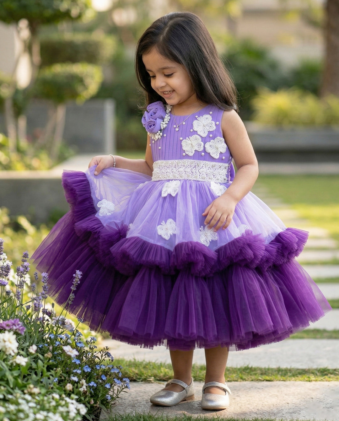 Lavender & Violet Heavy Applique Birthday Frock
Material: Lavender and Violet colour nylon net material is used in the upper portion and we are using Heavy quality ultra satin as the primary lining.This satin lin