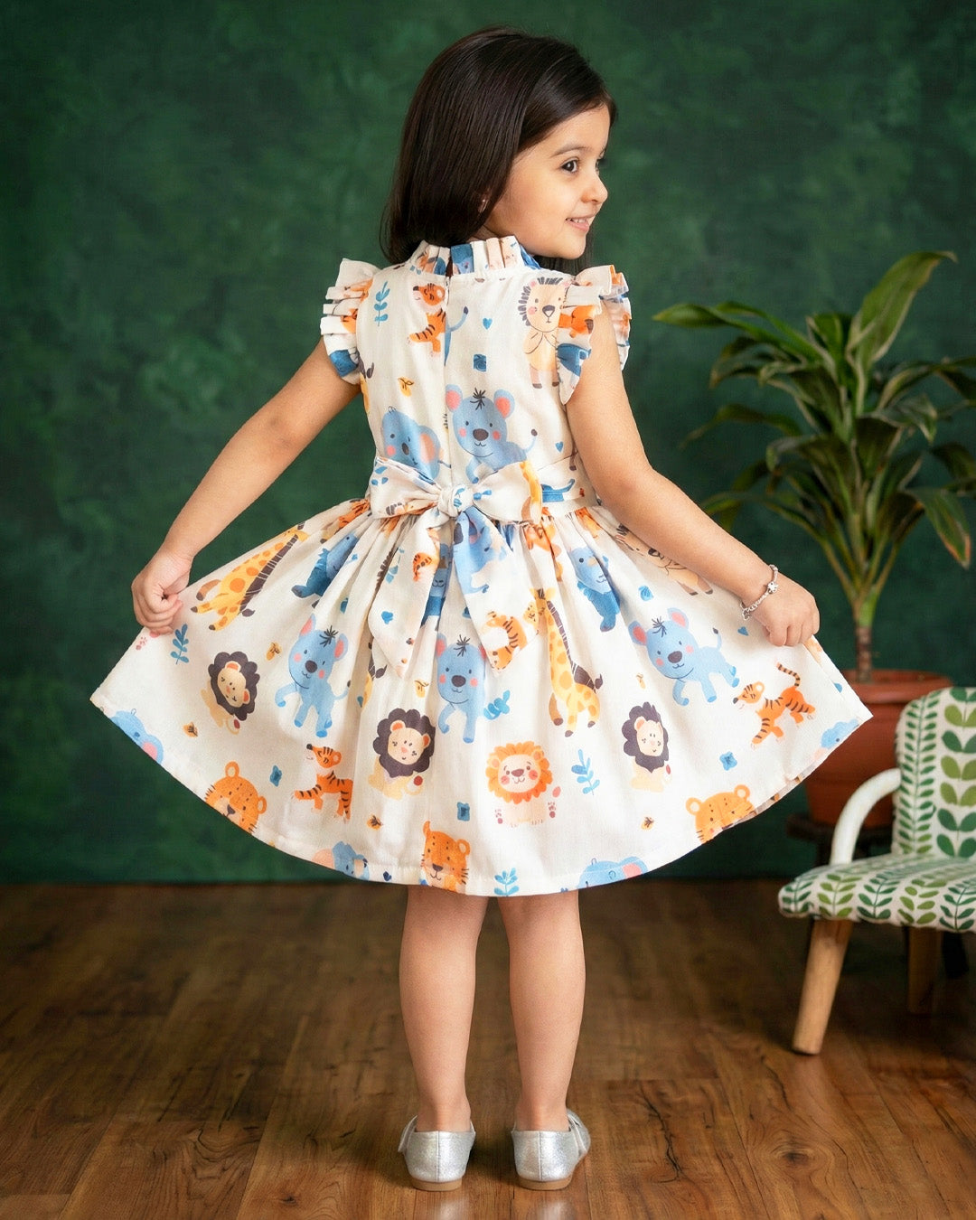 Lion printed rayon birthday dress for baby girls

Cute casual frock for toddlers

Animal print dress for baby girls

Soft rayon kids wear frock

Birthday outfit for girls 6M–8Y

Comfortable summer dress for baby girls

Stanwells Kids casual printed frock