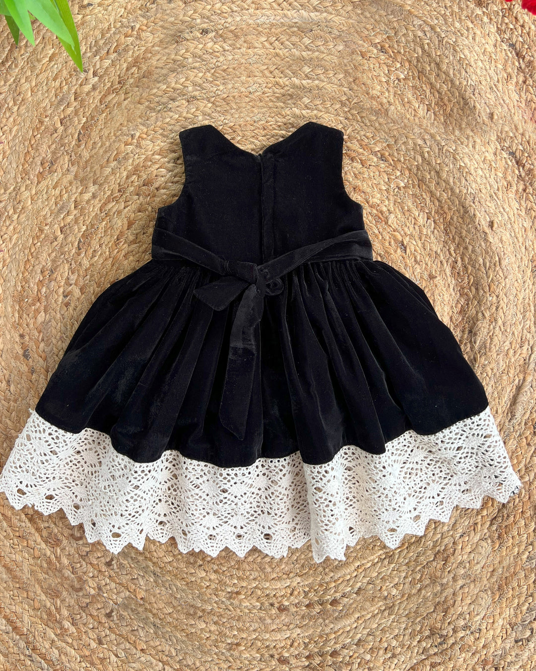 Black Shade Crochet Velvet Knee Length Bow Frock