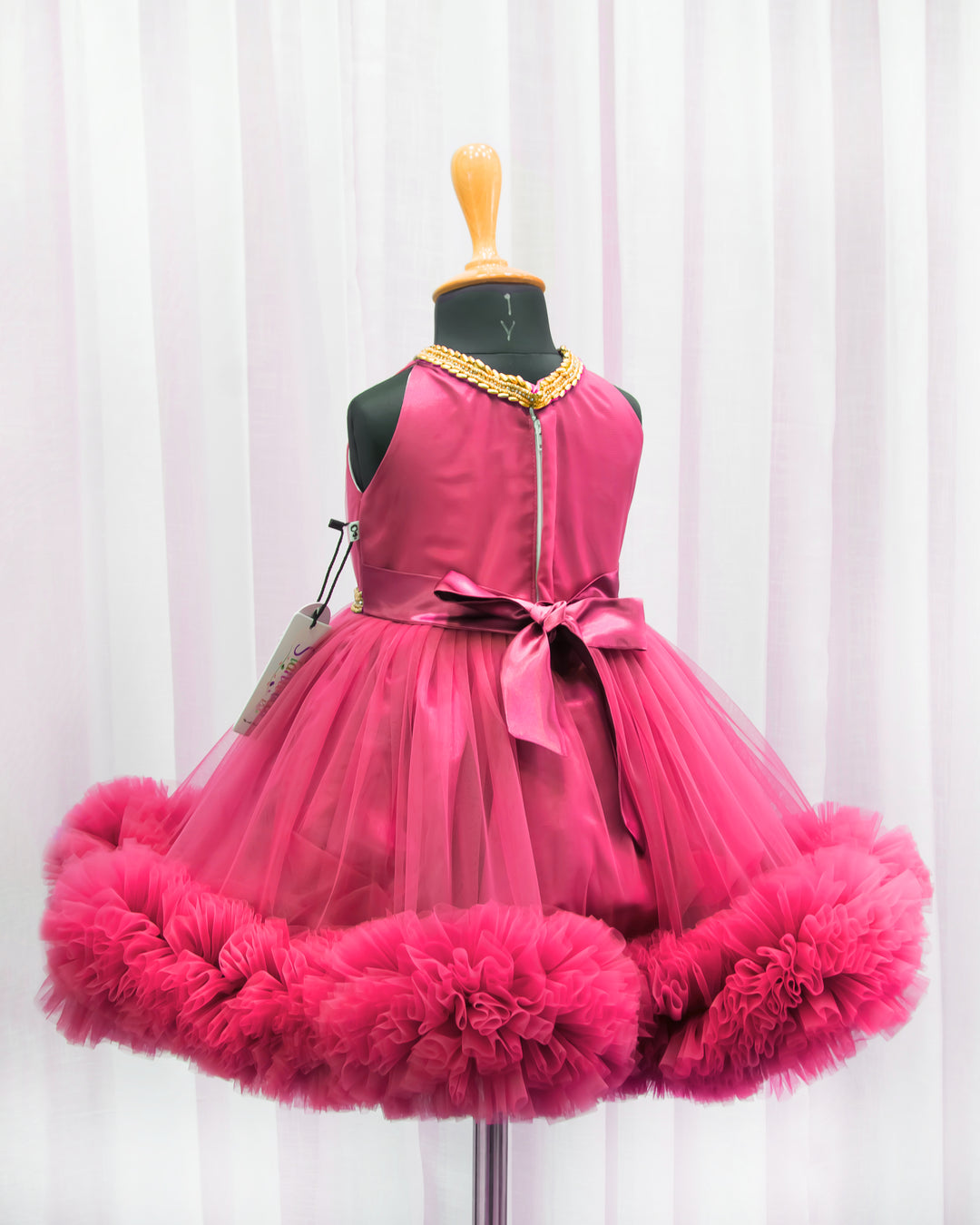 Blush pink halter neck birthday frock for baby girls

Pleated ruffled frock for toddlers

Elegant birthday dress for girls

Partywear outfit for baby girls 6M–8Y

Soft pink designer frock for kids

Stanwells Kids pink party frock

Stylish birthday dress for baby girls