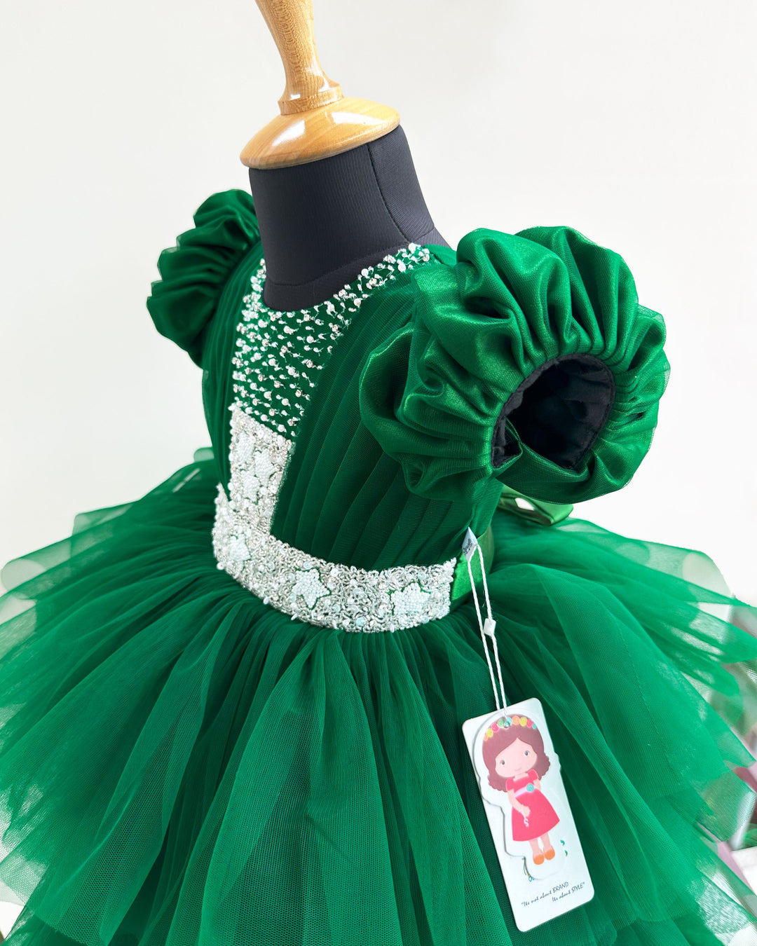 Bottle green hand embroidery birthday dress for baby girls, elegant party dress, baby girls' birthday outfit, special occasion dress, comfortable kidswear.