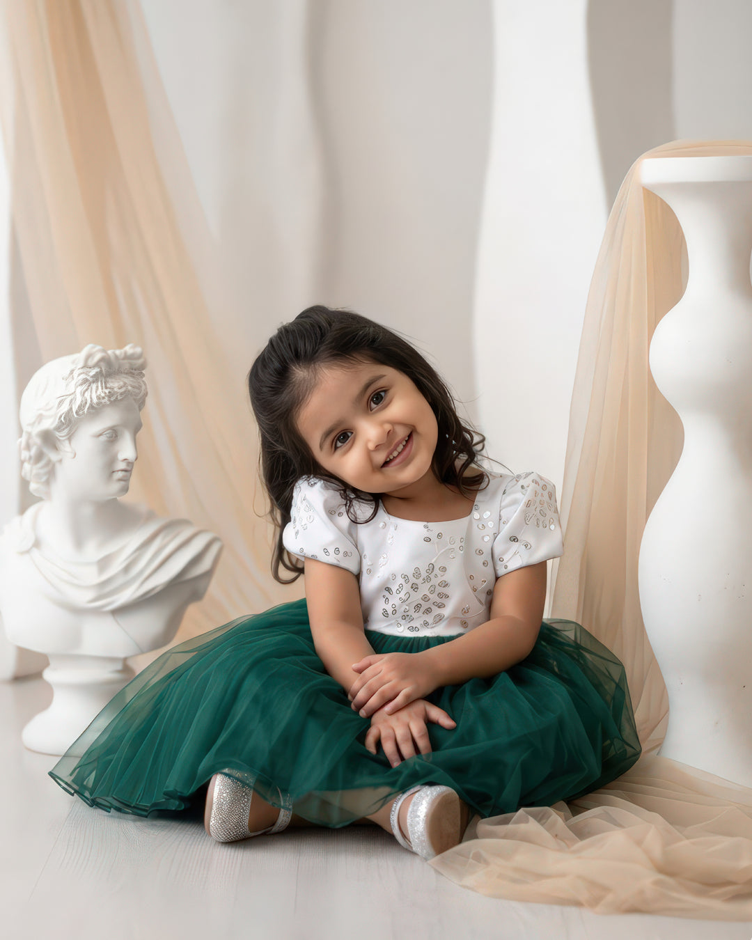 Bottle green white Christmas frock side view – Stanwells Kids