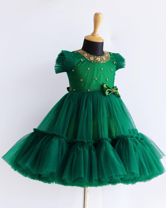 Bottle green pleated ruffles bow frock front view – Stanwells Kids