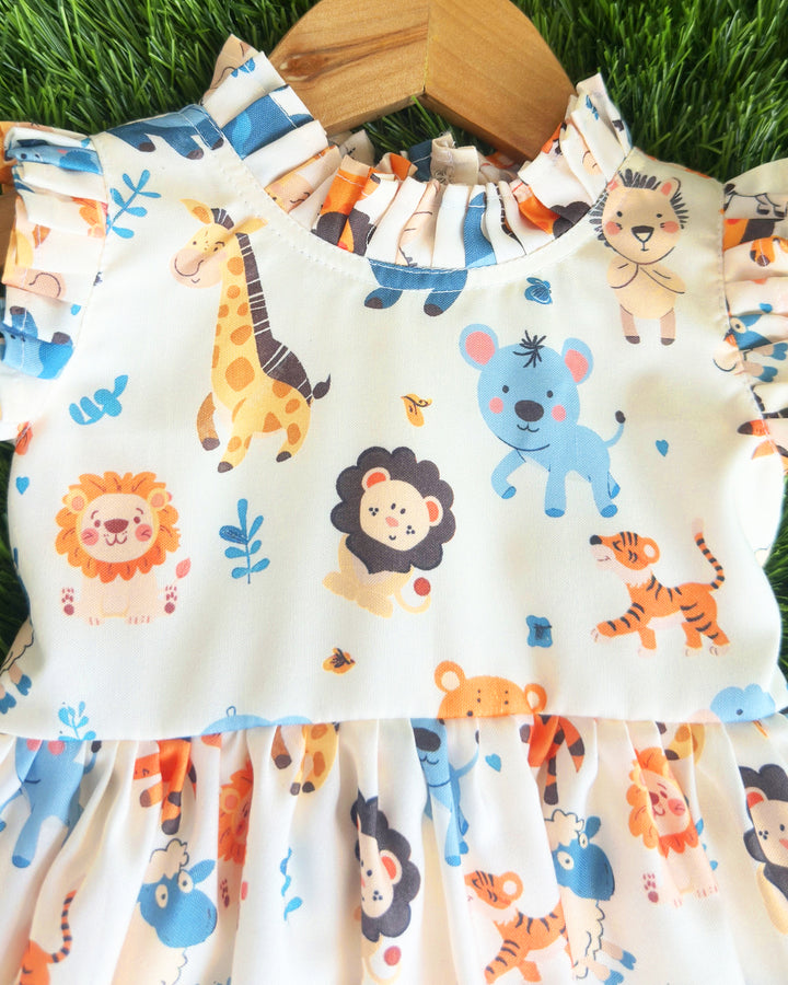Lion printed rayon birthday dress for baby girls

Cute casual frock for toddlers

Animal print dress for baby girls

Soft rayon kids wear frock

Birthday outfit for girls 6M–8Y

Comfortable summer dress for baby girls

Stanwells Kids casual printed frock