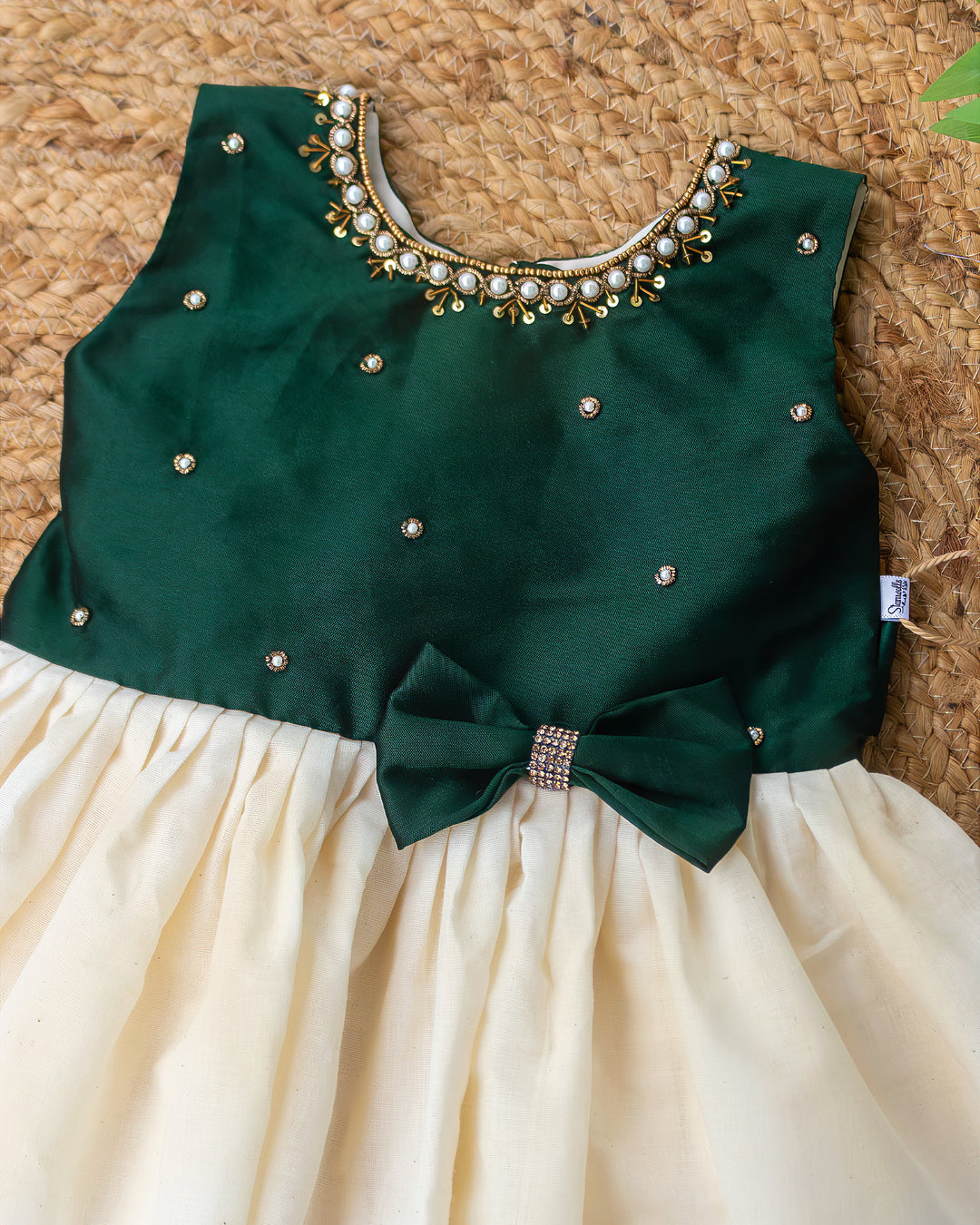 Green Kasavu accents on cream Kerala handloom Onam traditional frock – Stanwells Kids