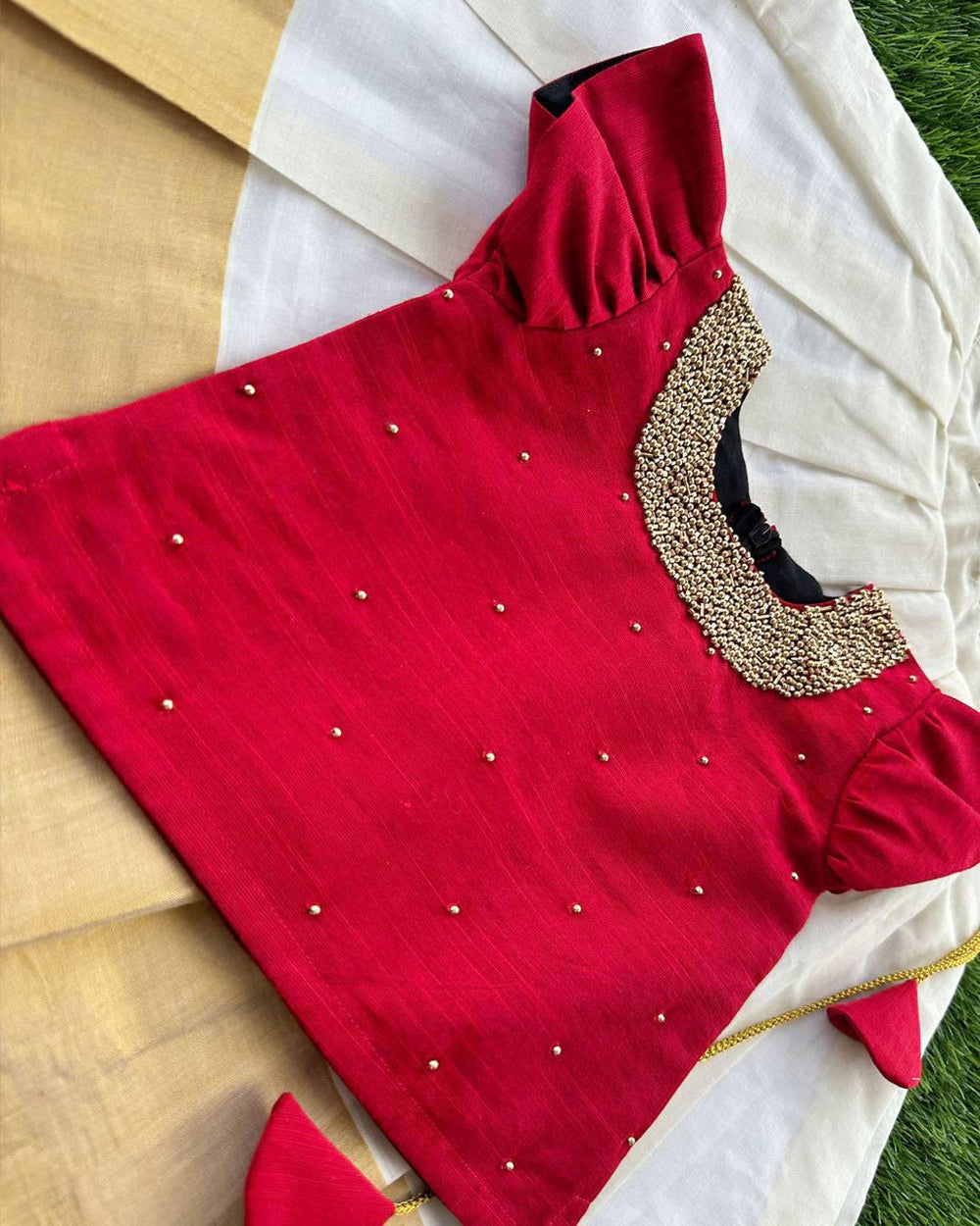Baby girls birthday dress cream maroon lehenga

Traditional cotton silk lehenga choli for toddlers

Handwork lehenga dress for baby girl's birthday

Cream maroon ethnic dress for baby girl celebration

Elegant baby girl festive outfit in cotton silk

