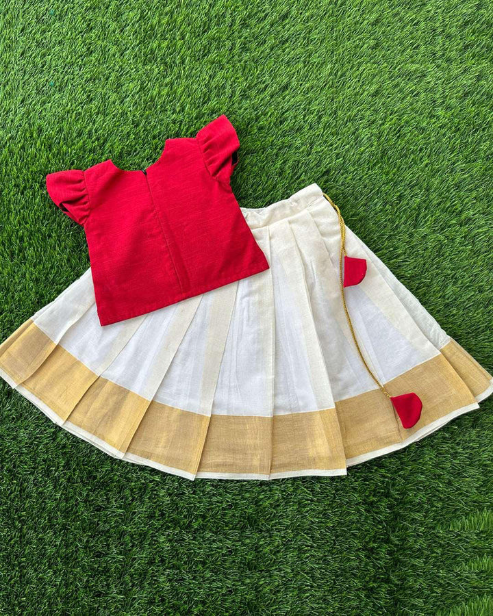 Baby girls birthday dress cream maroon lehenga

Traditional cotton silk lehenga choli for toddlers

Handwork lehenga dress for baby girl's birthday

Cream maroon ethnic dress for baby girl celebration

Elegant baby girl festive outfit in cotton silk

