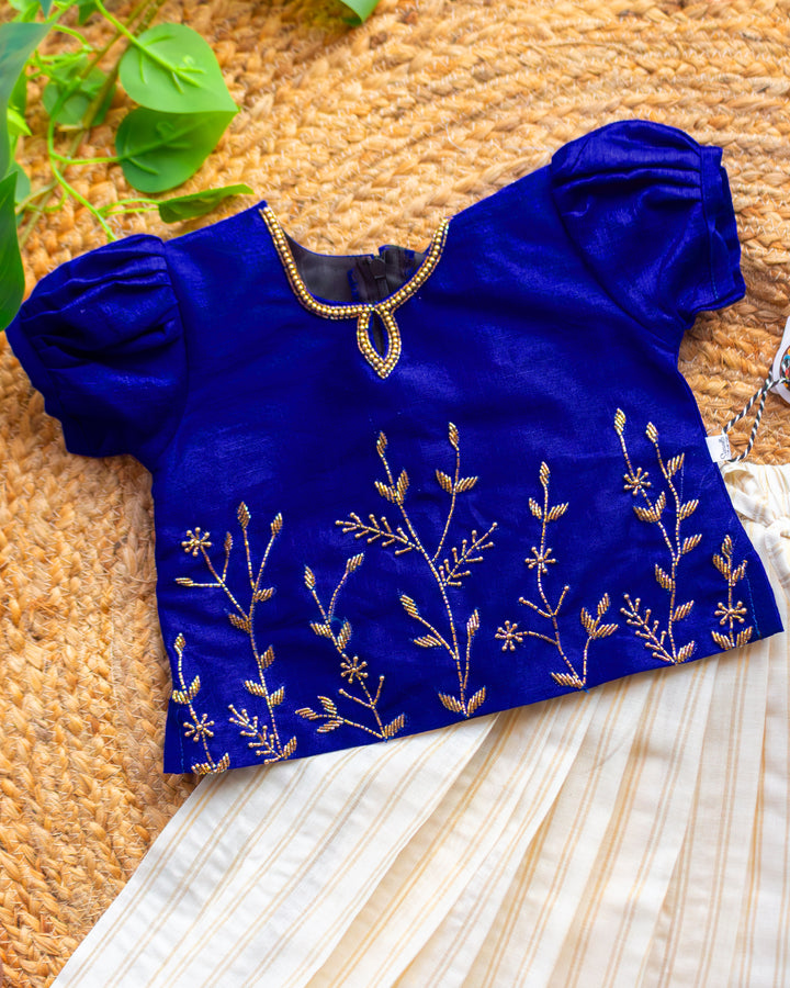Cream royal blue Kerala kasavu lehenga choli puff sleeve detail – Stanwells Kids
