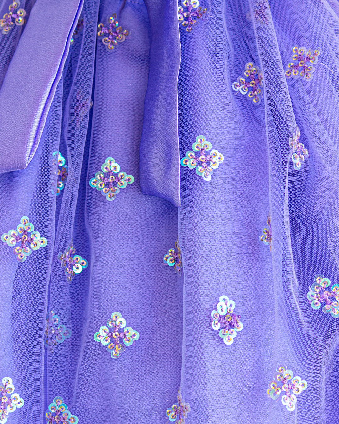 Lavender sequin embroidery frock for baby girls

Partywear birthday dress for toddlers

Elegant lavender birthday frock for girls

Sequin embellished dress for kids

Baby girls festive wear frock

Stanwells Kids lavender party dress

Designer sequin birthday outfit for baby girls