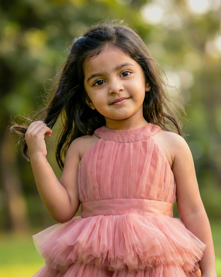 Light chocolate layered frock for baby girls birthday party dress

Stylish halter neck kids frock light chocolate colour

Baby girls birthday dress layered frock with flare

Partywear frock for girls light chocolate layered design