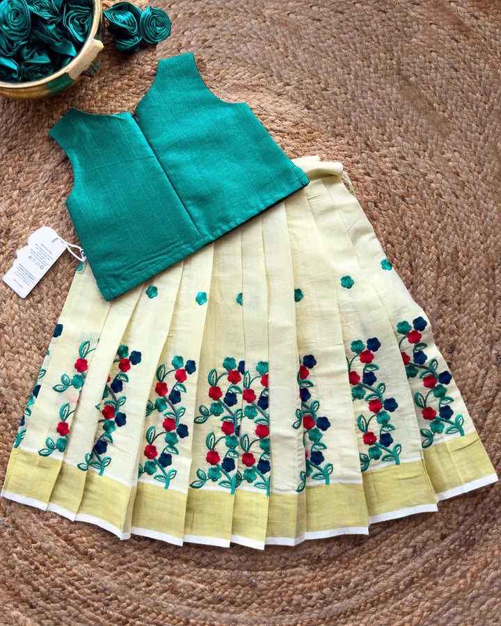Baby girls birthday lehenga choli lime gold floral dress
Kids festive lehenga choli green floral embroidery outfit
Baby girl party wear lehenga choli traditional dress
Floral embroidery baby lehenga choli birthday outfit
Lime gold green lehenga choli for baby girls festive wear