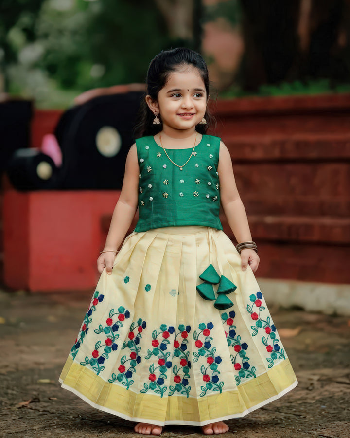 Baby girls birthday lehenga choli lime gold floral dress
Kids festive lehenga choli green floral embroidery outfit
Baby girl party wear lehenga choli traditional dress
Floral embroidery baby lehenga choli birthday outfit
Lime gold green lehenga choli for baby girls festive wear
