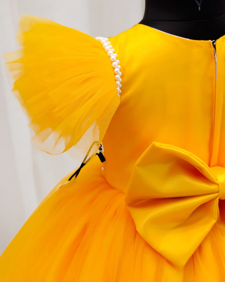 Mango yellow silk butti birthday dress for baby girls ethnic partywear frock
Baby girls mango yellow birthday frock with silk fabric festive party dress
Mango yellow baby girl partywear dress traditional silk frock for birthdays
Ethnic mango yellow birthday dress for baby girl silk butti party frock
Cute mango yellow baby girls birthday outfit festive silk partywear dress