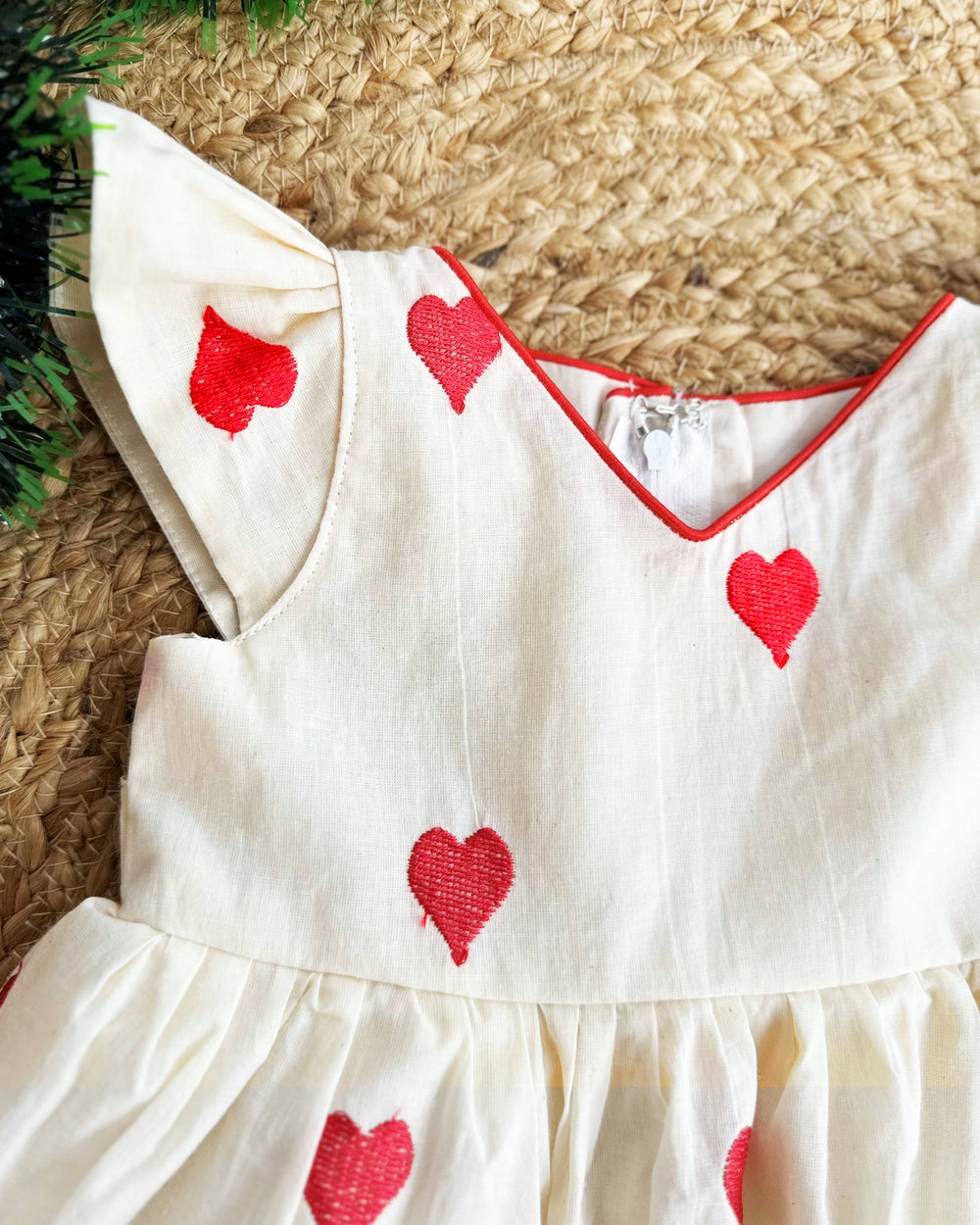 Off-white heart embroidery cotton frock for baby girls

Birthday dress for girls 6M–8Y

Soft cotton partywear frock for toddlers

Heart pattern traditional frock for kids

Off-white embroidered dress for baby girls

Stanwells Kids cotton birthday frock

Comfortable summer birthday outfit