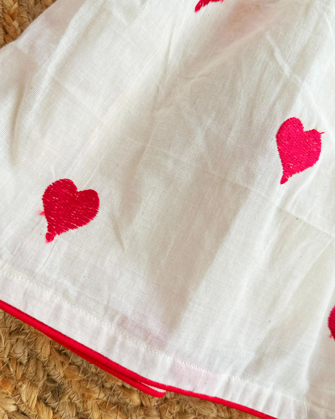 Off-white heart embroidery cotton frock for baby girls

Birthday dress for girls 6M–8Y

Soft cotton partywear frock for toddlers

Heart pattern traditional frock for kids

Off-white embroidered dress for baby girls

Stanwells Kids cotton birthday frock

Comfortable summer birthday outfit