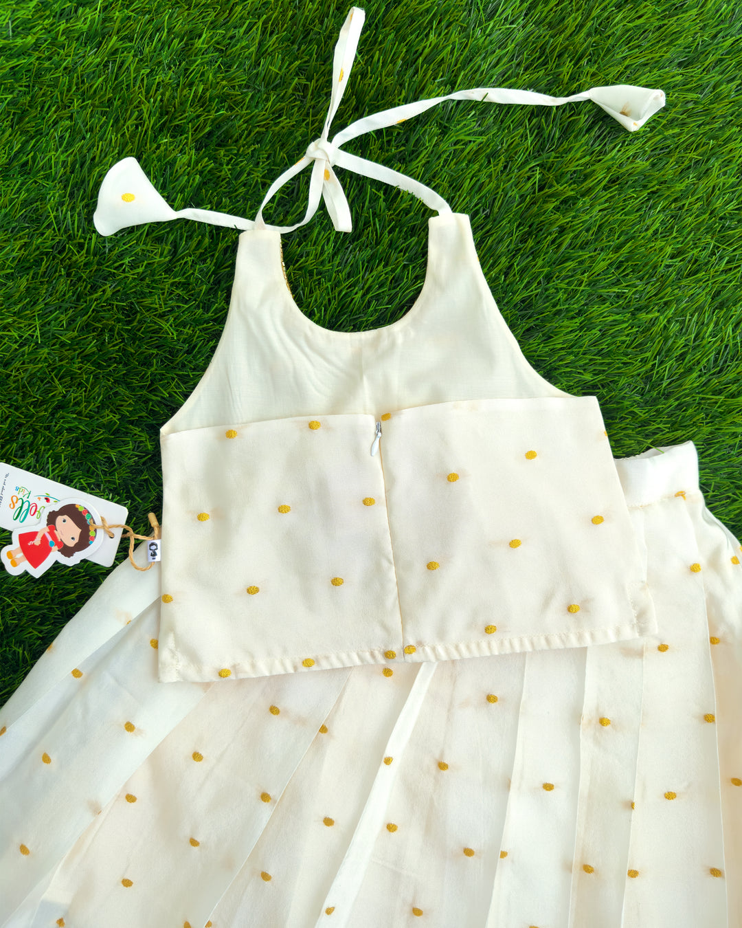 Cream silk pleated skirt with royal blue golden border and tassel waist tie – Stanwells Kids