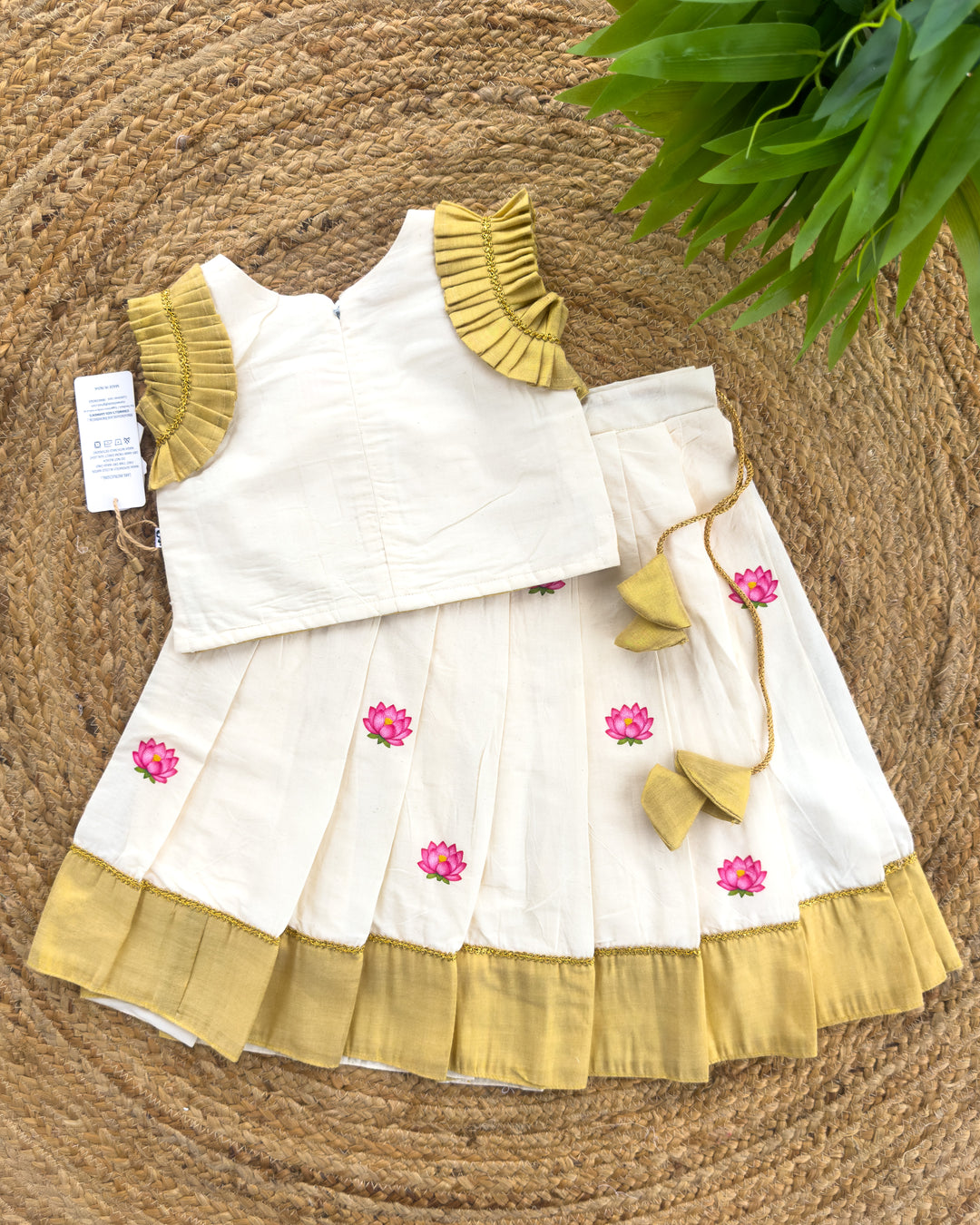 Traditional Onam Krishna photo Kasavu lehenga full look – Stanwells Kids
