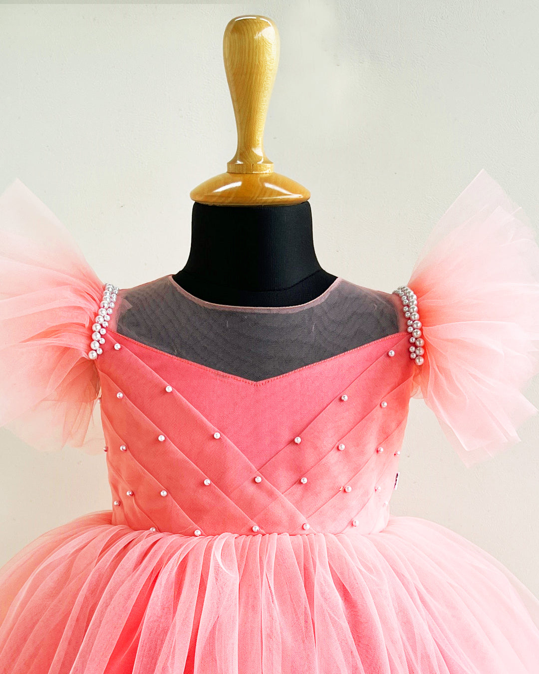 Peach pleated baby girls birthday dress

Baby girl peach party wear frock

Peach color birthday dress for baby girls

Elegant pleated birthday frock for baby girl

Baby girls party wear dress peach shade