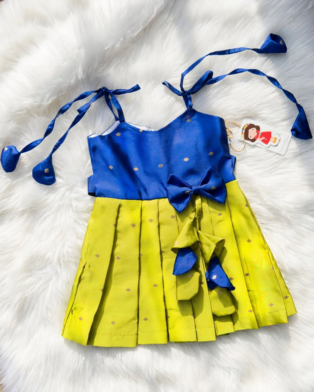 Pista green and royal blue silk ethnic Kettuduppu for baby girl – front view, Stanwells Kids