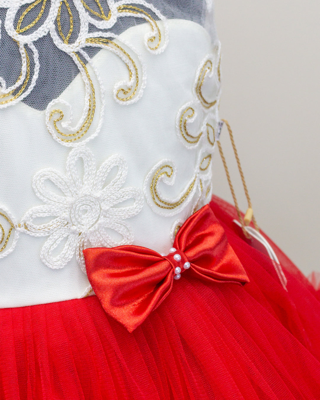 red off white baby girls christmas frock, ruffle partywear dress for kids, baby girl birthday dress, festive frock for toddlers, stylish christmas outfit girls