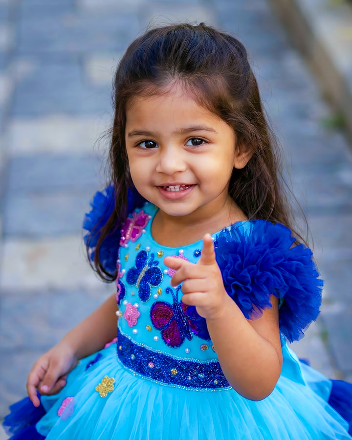 Sky blue and navy blue butterfly handwork birthday dress for baby girls

Butterfly theme partywear frock for girls

Premium handwork birthday dress for baby girls

Sky blue navy blue partywear frock with ruffles