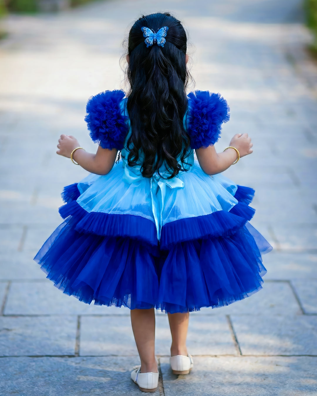 Sky blue and navy blue butterfly handwork birthday dress for baby girls

Butterfly theme partywear frock for girls

Premium handwork birthday dress for baby girls

Sky blue navy blue partywear frock with ruffles