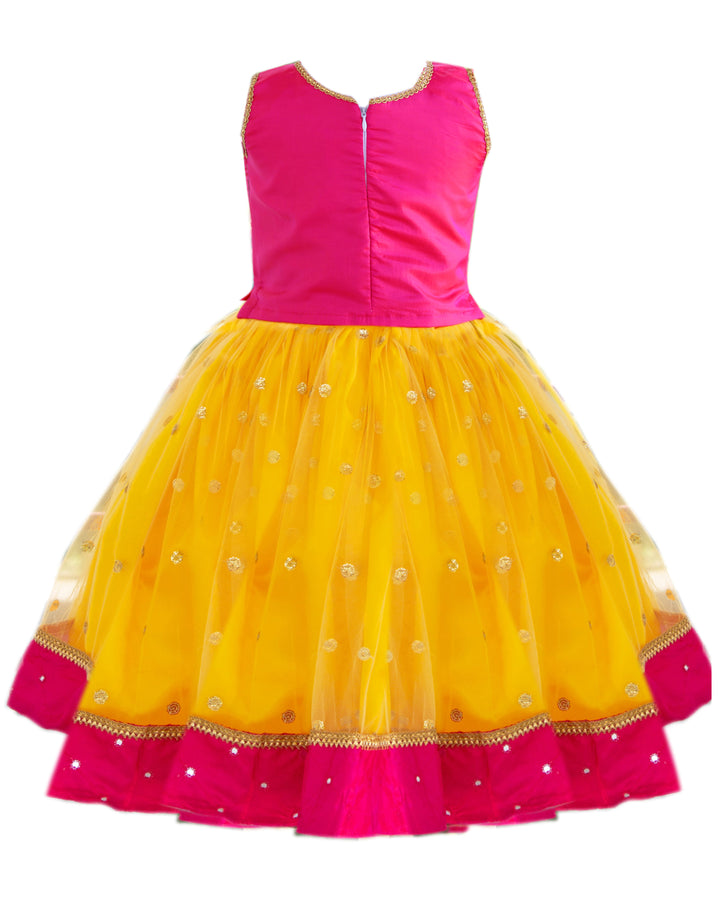 Yellow and magenta mirror work lehenga choli for baby girls

South Indian traditional birthday dress for girls

Mirror work festive wear lehenga choli

Baby girls ethnic partywear dress

Designer lehenga choli set for toddlers

Kids traditional outfit yellow magenta

Stanwells Kids festive birthday dress