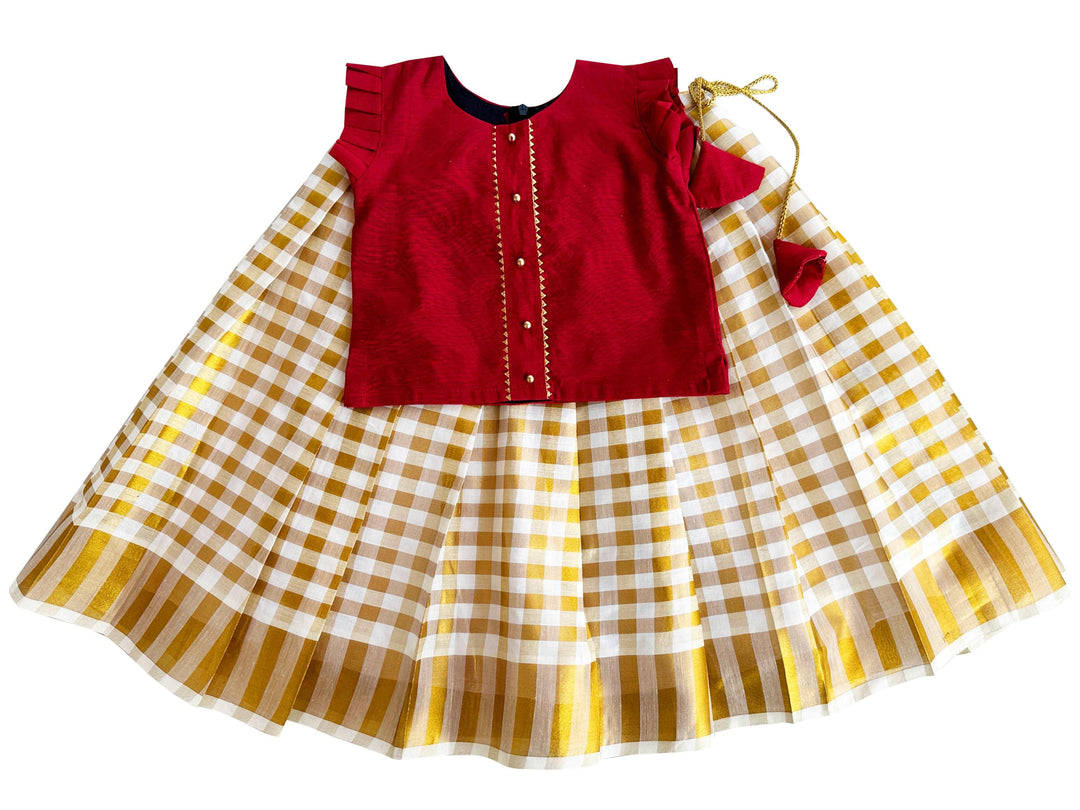 Cotton Readymade Lehenga Choli Set
Material: Cream cotton check skirt, Meroon handloom slub cotton material with gota work. Beautifully designed outfit for baby girls with smooth lining for comfort. 