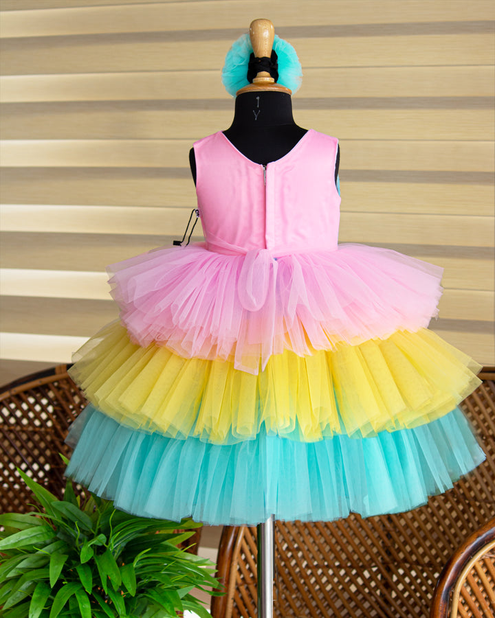 babypink, step frock, baby girls dresses,  stanwells kids,  sequins applique frock, kids dresses online, online sales