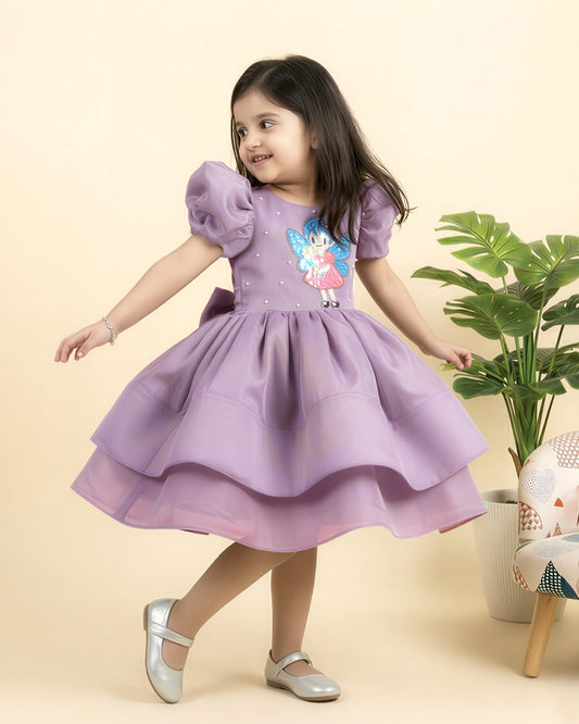 Pastel lavender angel theme frock for baby girls, premium soft silk partywear birthday dress
Baby girls pastel lavender angel theme birthday dress in soft silk partywear frock
Pastel lavender partywear frock for girls, angel theme soft silk birthday dress