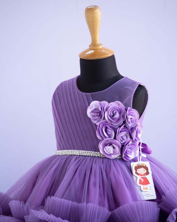 pastel lavender frock for baby girls, stanwells kids, partywear dresses for infants, birthday dresses for 1 year, kids trending dresses, flower frocks