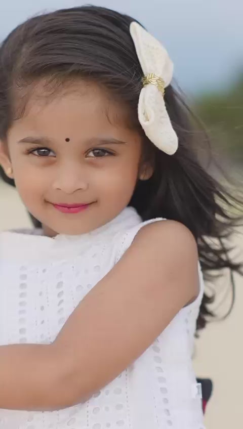 white and red christmas outfit for girls, cotton check skirt and top, baby girls birthday dress, christmas party wear dress for baby girl, toddler christmas outfit india, stanwells kids christmas dress