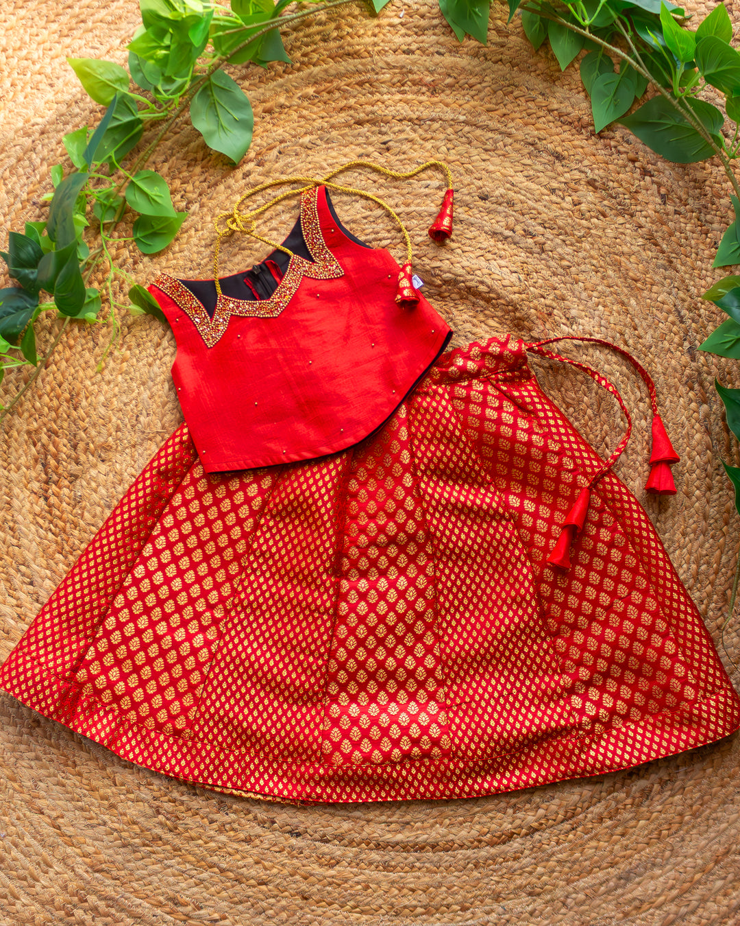 Red Pure Silk Brocade Lehenga Choli Baby Girls Birthday Dress – Stanwells Kids Red Pure Silk Brocade Lehenga Choli Baby Girls Birthday Dress – Stanwells Kids
