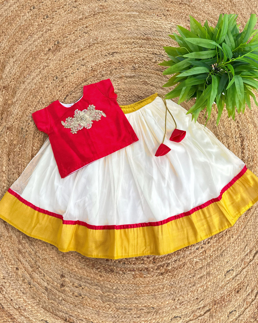 Kerala lehenga choli birthday dress for baby girl

cream maroon traditional kids lehenga

baby girls Kerala festive outfit

toddler ethnic lehenga choli

Stanwells Kids Kerala lehenga dress