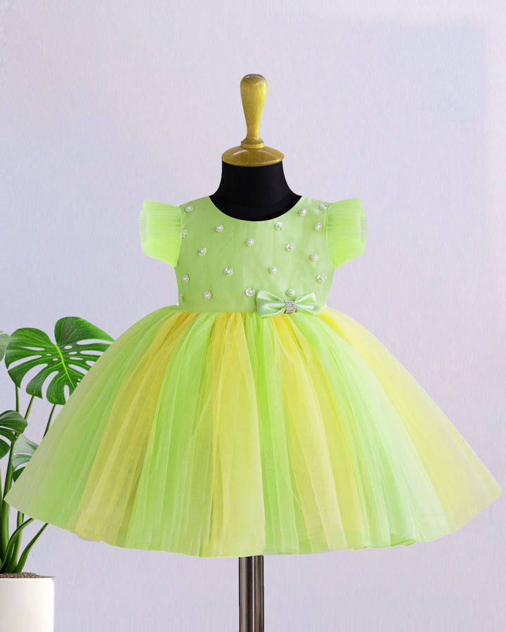 Light green and baby yellow birthday frock for baby girls

Partywear dress for girls 6M–8Y

Stylish dual-color frock for toddlers

Elegant baby girls birthday outfit

Festive wear frock for kids

Stanwells Kids yellow green party dress

Designer birthday frock for baby girls