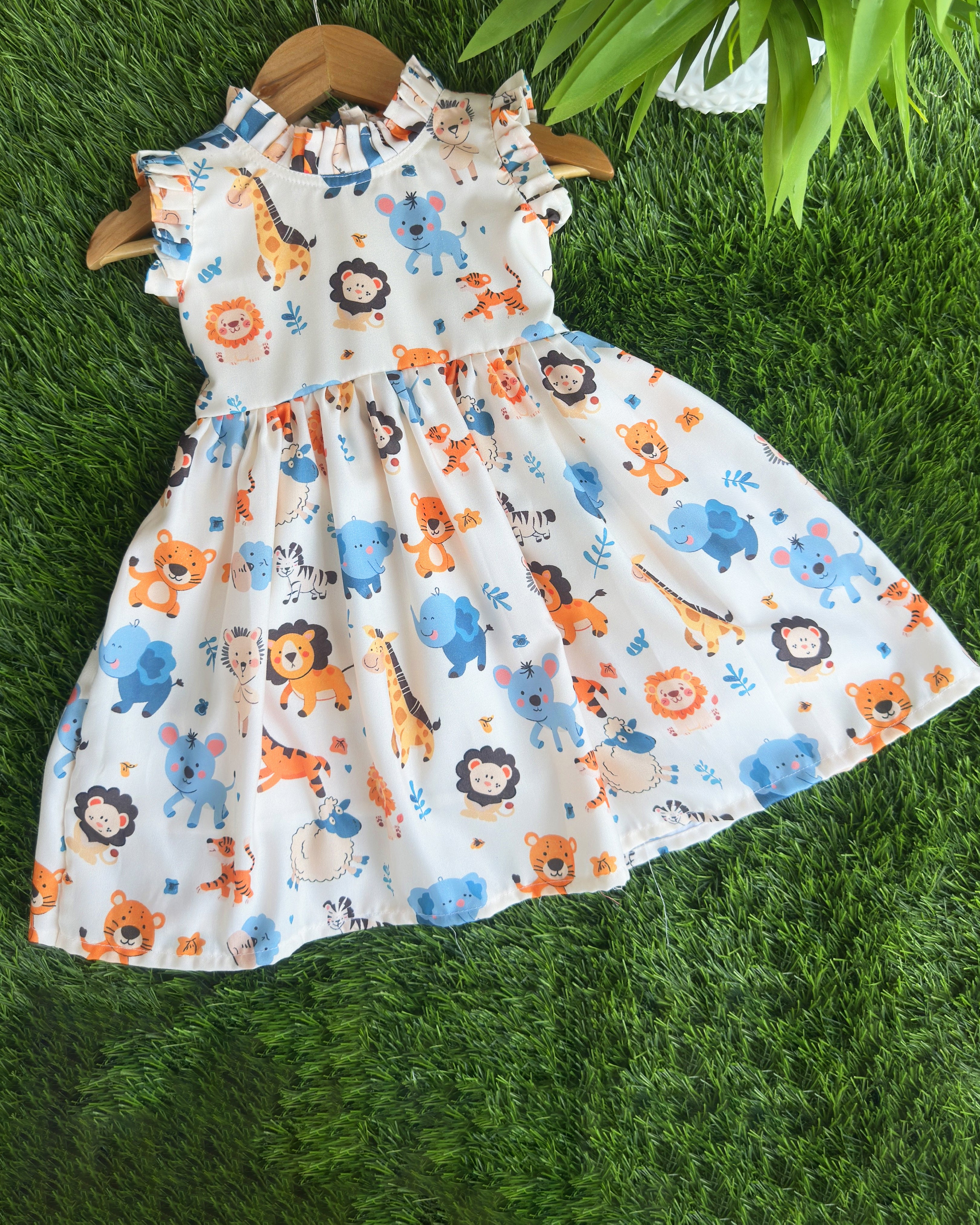 Lion printed rayon birthday dress for baby girls

Cute casual frock for toddlers

Animal print dress for baby girls

Soft rayon kids wear frock

Birthday outfit for girls 6M–8Y

Comfortable summer dress for baby girls

Stanwells Kids casual printed frock