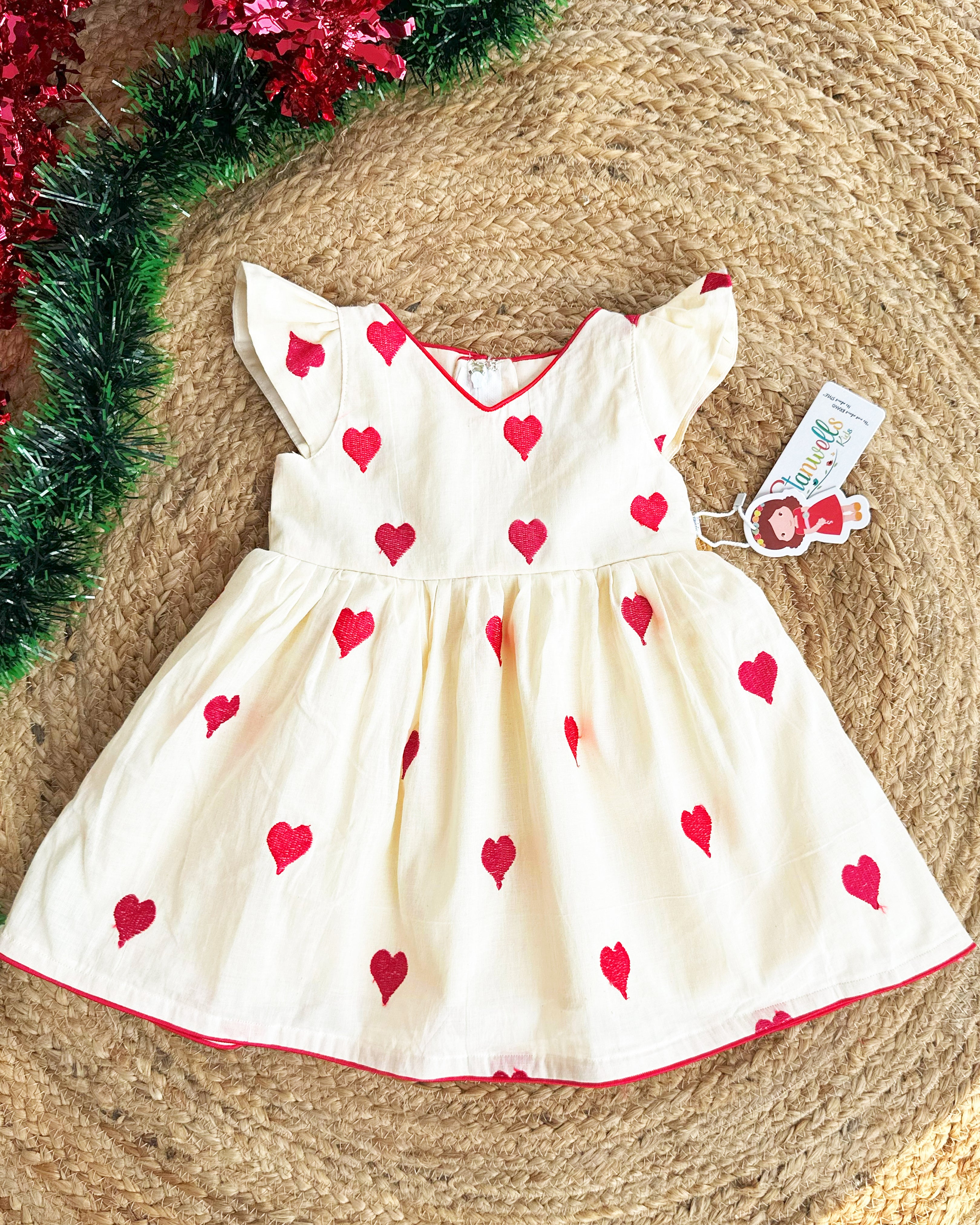 Off-white heart embroidery cotton frock for baby girls

Birthday dress for girls 6M–8Y

Soft cotton partywear frock for toddlers

Heart pattern traditional frock for kids

Off-white embroidered dress for baby girls

Stanwells Kids cotton birthday frock

Comfortable summer birthday outfit