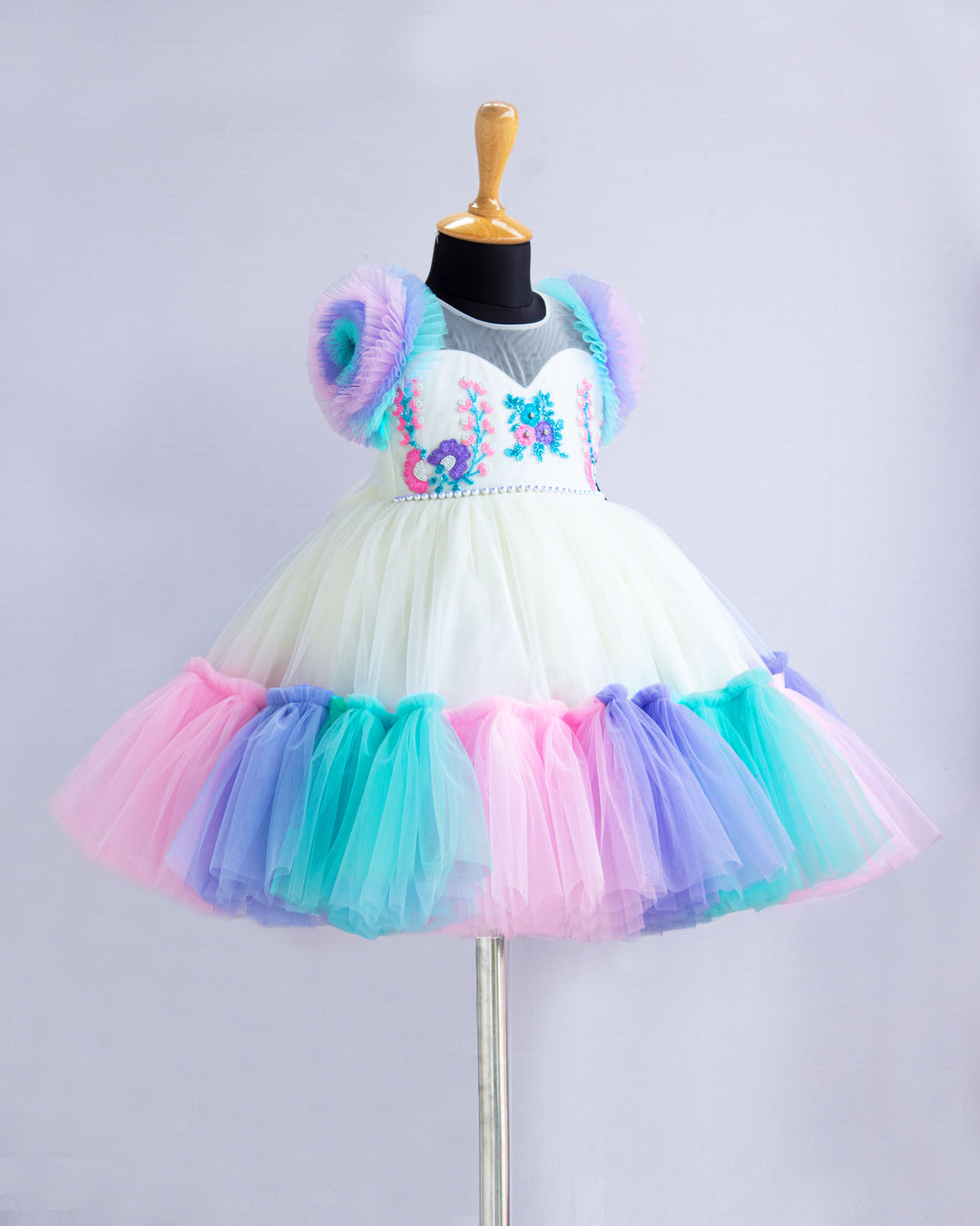 unicorn dress for birthday girl, rainbow dress for baby, stanwells kids, baby girls trending dresses