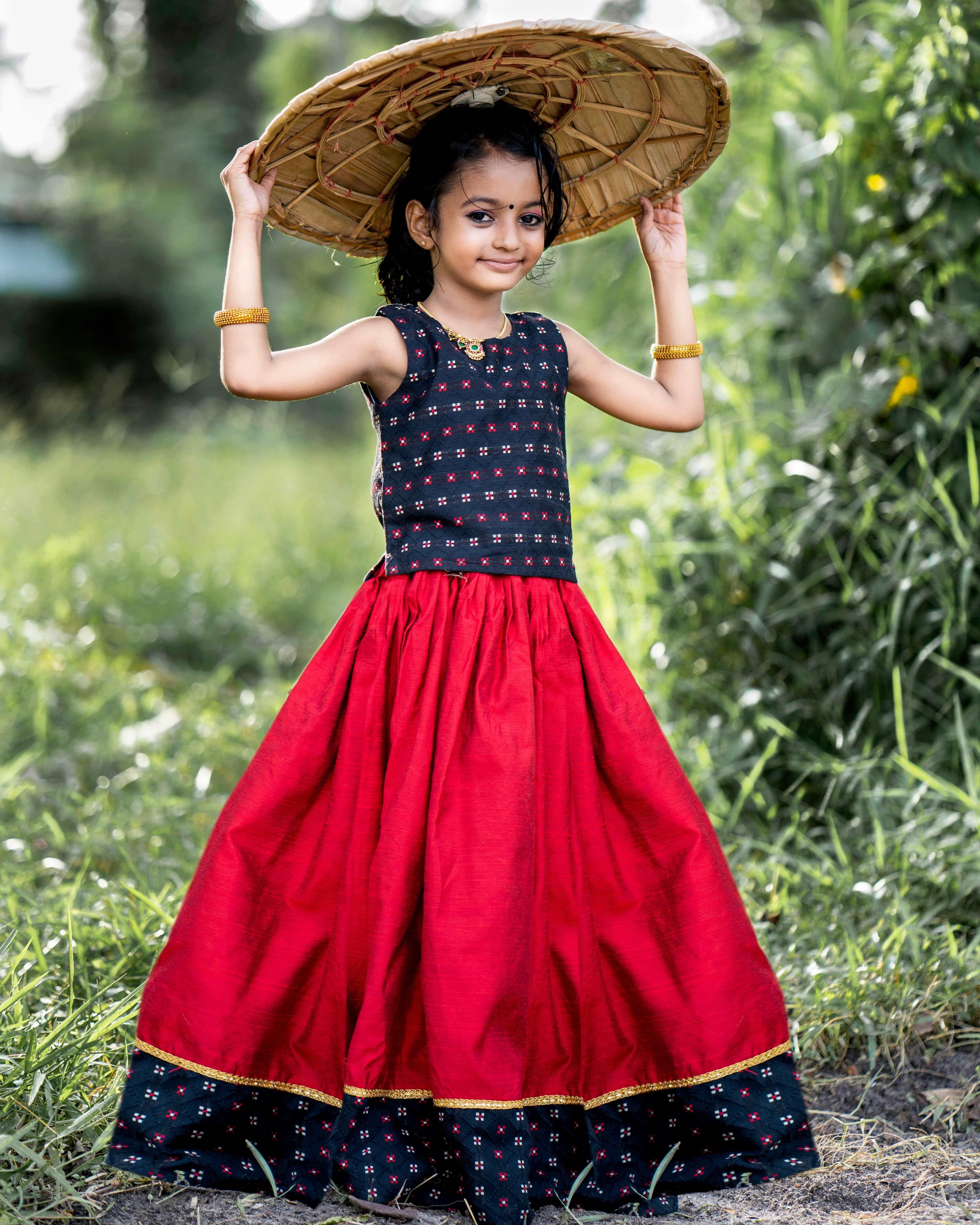 Red lehenga clearance for kids