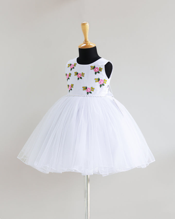 pure white girls frocks | stanwells kids | girls frock online | infant dresses online