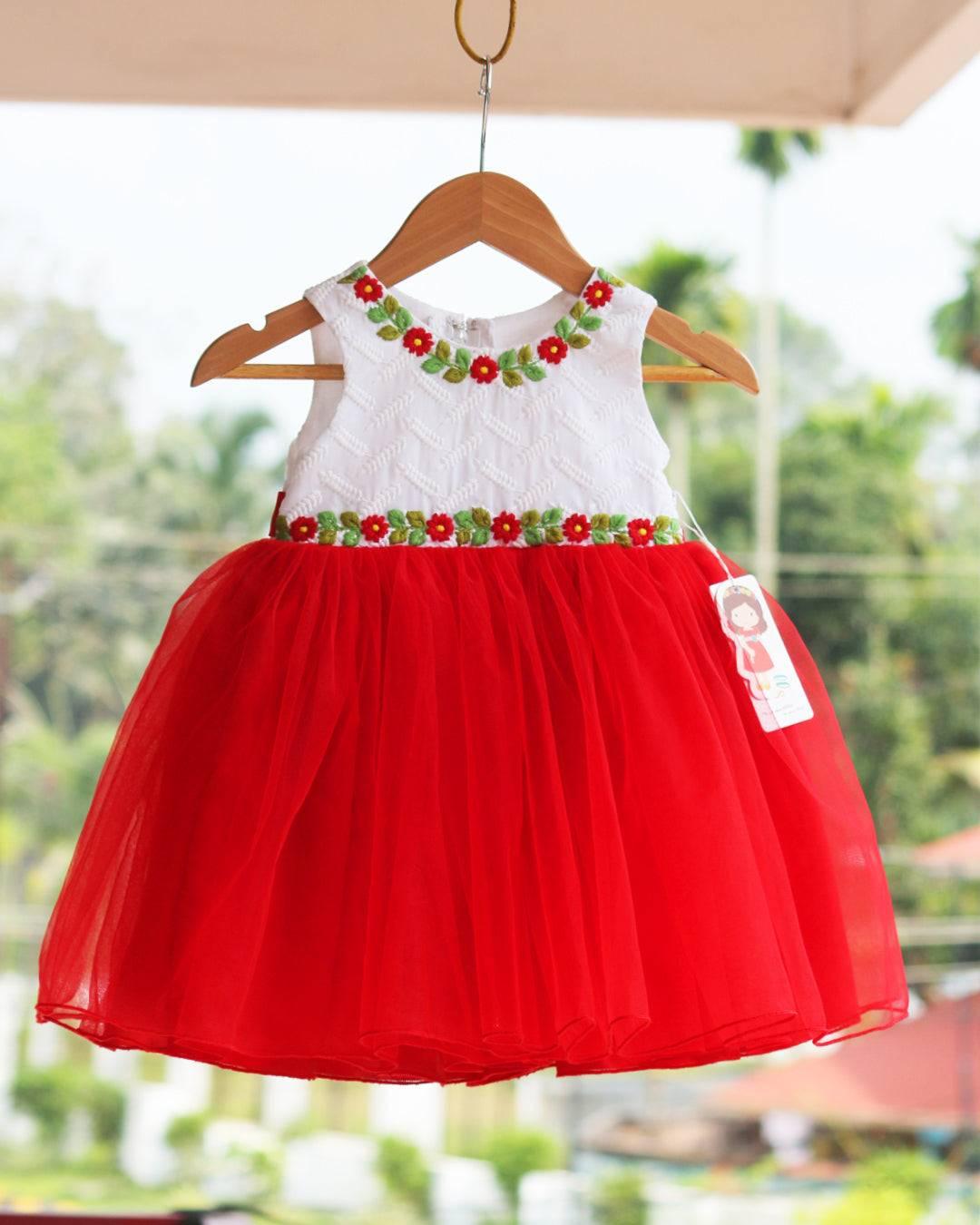 Red & White Thread Embroidery Frock
Material: Red colour soft nylon net material with matching premium ultra satin as lining.Yoke portion is designed with white colour soft hakoba fabric with multicol