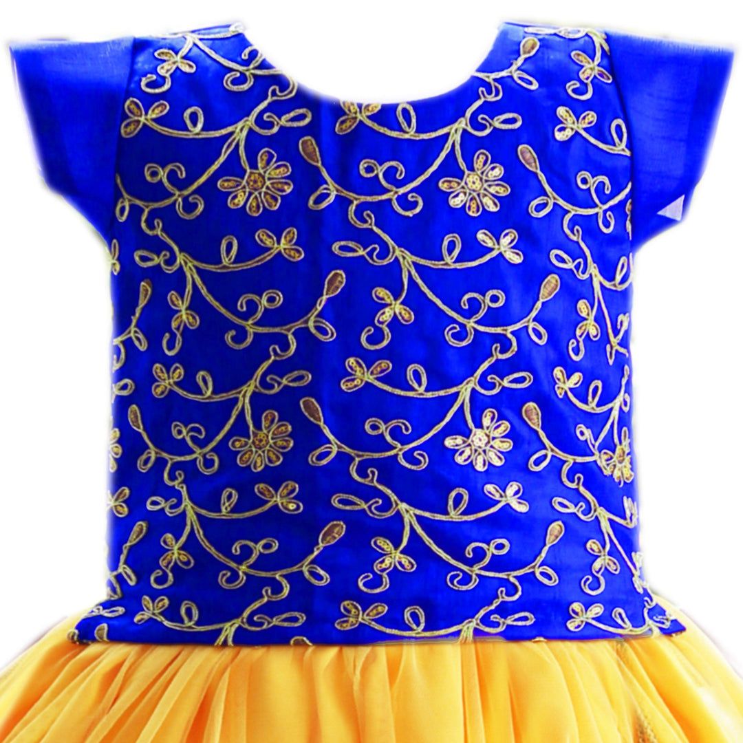 Yellow and Royal Blue Combo Traditional Girls Lehanga Choli
Material: Yellow nylon soft quality net, golden lace, Royalblue Banglor silk material with golden thread work, Beautifully designed outfit for Baby girls with smoot
